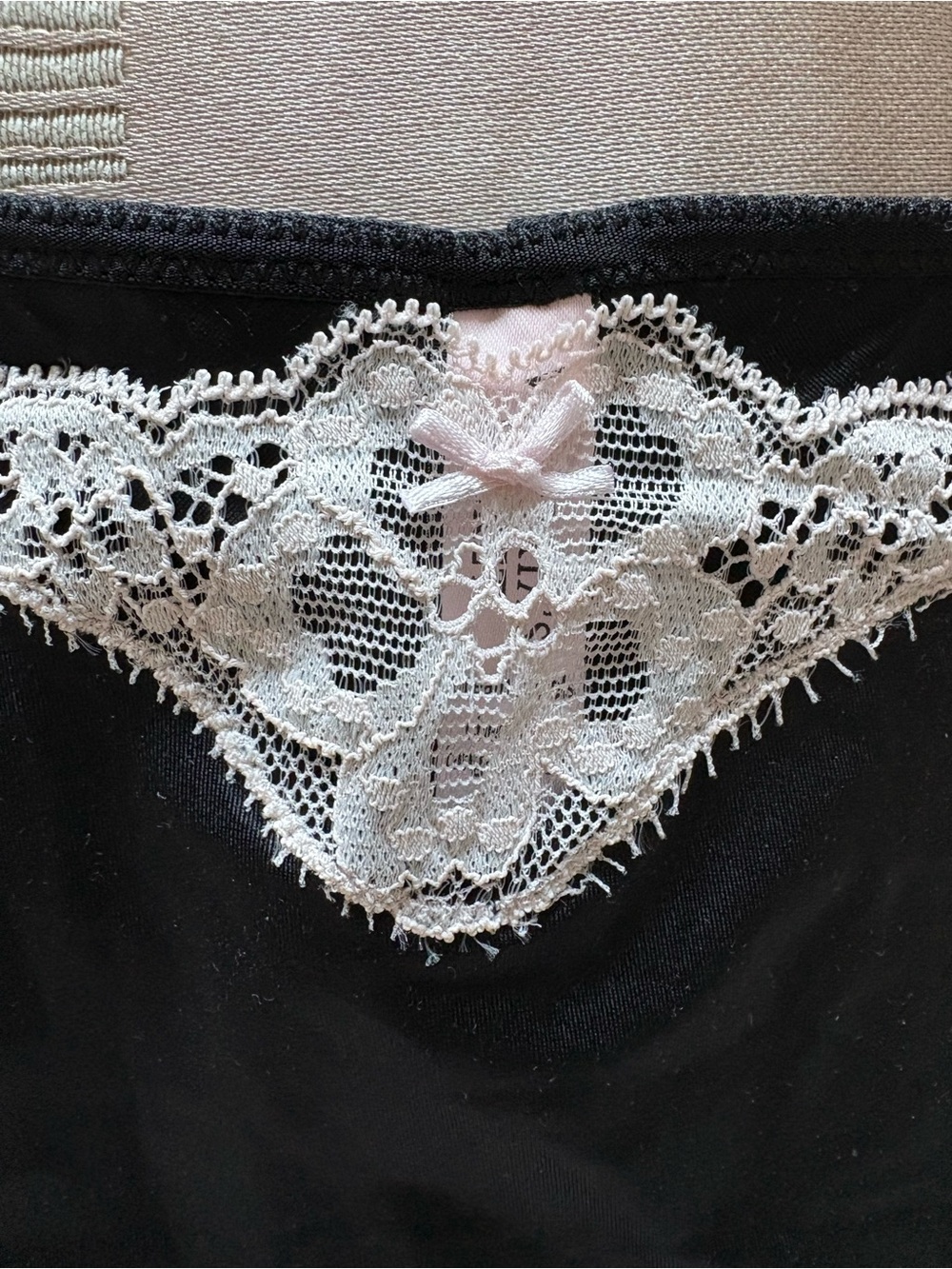 Victoria’s Secret Dream Angels Cheekini Satin and Lace Panty (NWT) - Picture 7 of 11